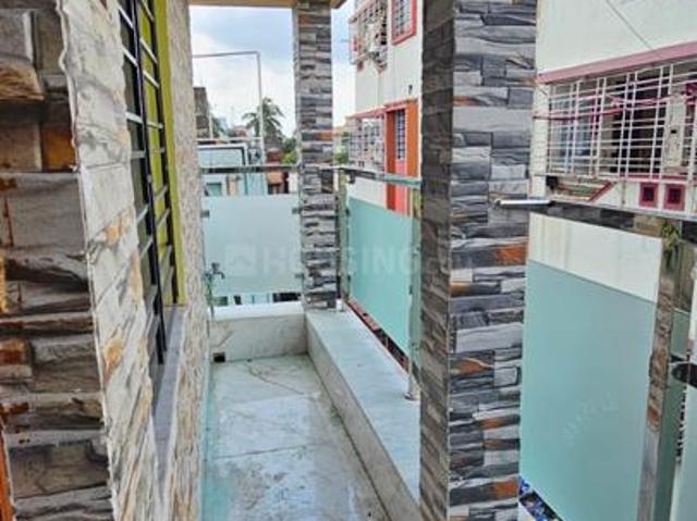 2 BHK Apartment in Keshtopur for resale Kolkata. The reference number is 19430990