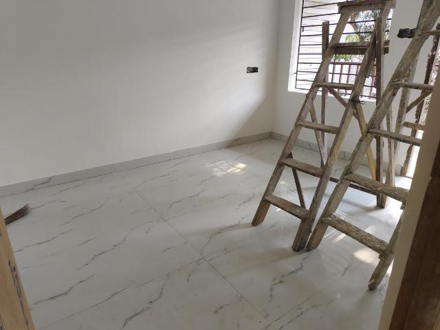 2 BHK Apartment in Keshtopur for resale Kolkata. The reference number is 19529676