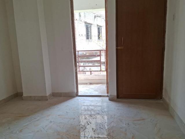 2 BHK Apartment in Keshtopur for resale Kolkata. The reference number is 19661858