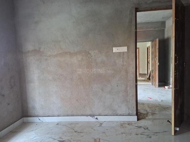 2 BHK Apartment in Keshtopur for resale Kolkata. The reference number is 19985807