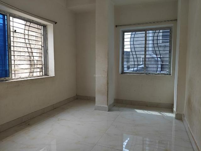 2 BHK Apartment in Keshtopur for resale Kolkata. The reference number is 19925658