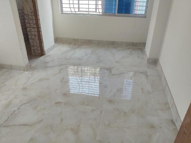 2 BHK Apartment in Keshtopur for resale Kolkata. The reference number is 20120663