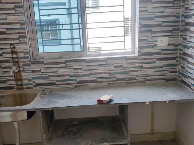 2 BHK Apartment in Keshtopur for resale Kolkata. The reference number is 20136462