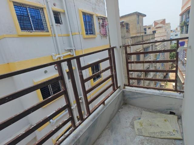 2 BHK Apartment in Keshtopur for resale Kolkata. The reference number is 20259446