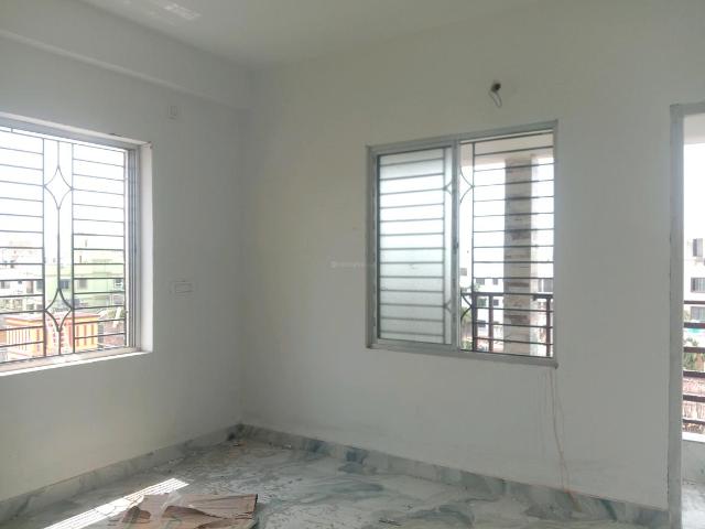 2 BHK Apartment in Keshtopur for resale Kolkata. The reference number is 20336977