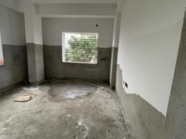 2 BHK Apartment in Keshtopur for resale Kolkata. The reference number is 20549670