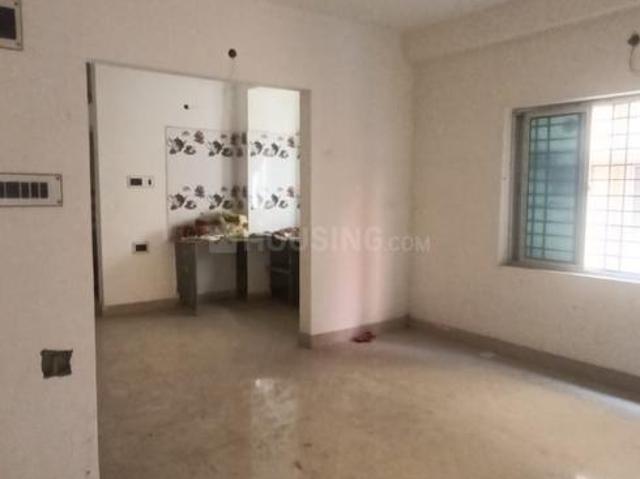 2 BHK Apartment in Keshtopur for resale Kolkata. The reference number is 20507628