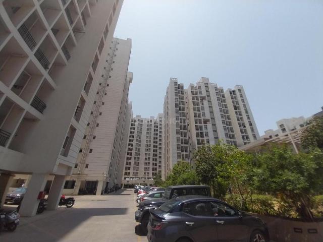 2 BHK Apartment in Kesnand for resale Pune. The reference number is 20495226