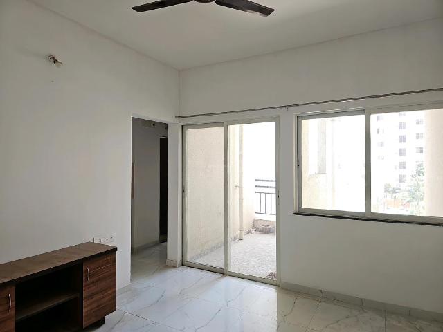 2 BHK Apartment in Kesnand for resale Pune. The reference number is 20115981