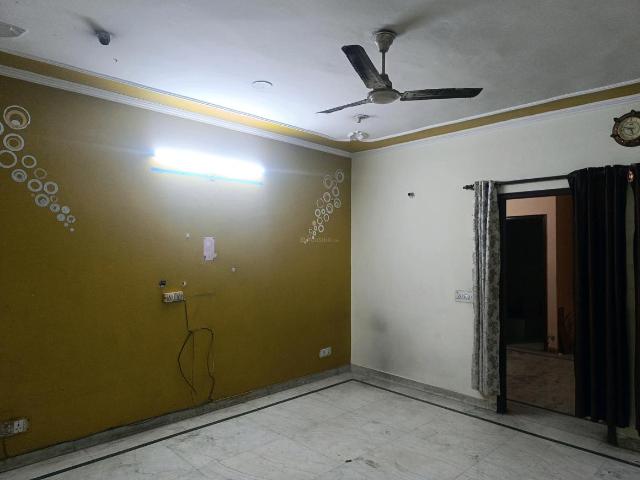 2 BHK Apartment in Khanpur for rent New Delhi. The reference number is 15964833