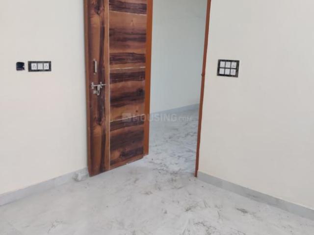 2 BHK Apartment in Khanpur for resale New Delhi. The reference number is 19979688