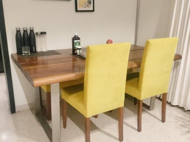 2 BHK Apartment in Khar West for rent Mumbai. The reference number is 18472789