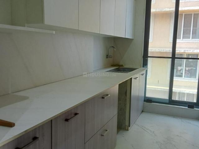 2 BHK Apartment in Khar West for rent Mumbai. The reference number is 19798763