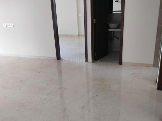 2 BHK Apartment in Khar West for rent Mumbai. The reference number is 20149979