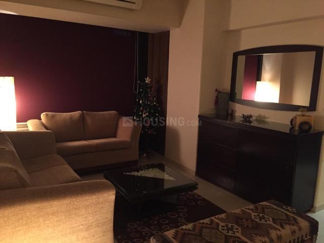 2 BHK Apartment in Khar West for rent Mumbai. The reference number is 20135623