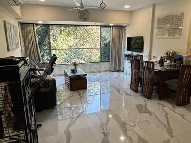 2 BHK Apartment in Khar West for rent Mumbai. The reference number is 20291714