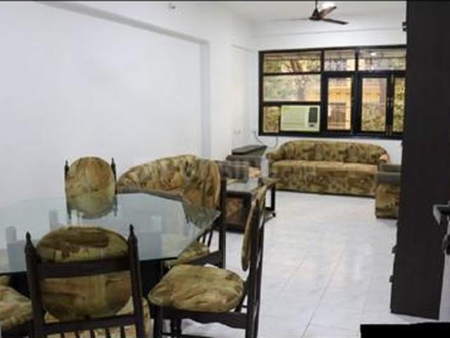2 BHK Apartment in Khar West for rent Mumbai. The reference number is 20460875