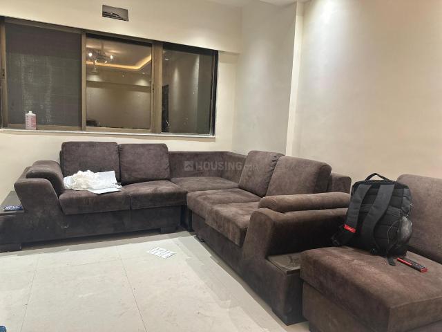 2 BHK Apartment in Khar West for rent Mumbai. The reference number is 20499727