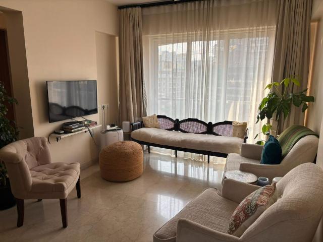 2 BHK Apartment in Khar West for rent Mumbai. The reference number is 20682666