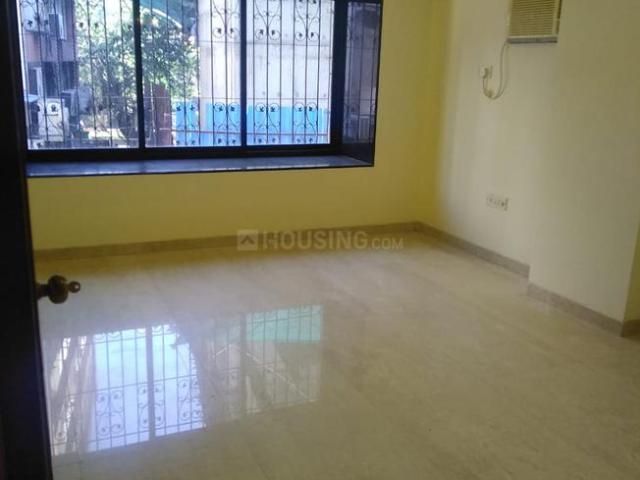 2 BHK Apartment in Khar West for rent Mumbai. The reference number is 20614686