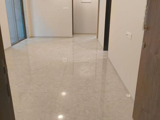 2 BHK Apartment in Khar West for resale Western Suburbs. The reference number is 17596725