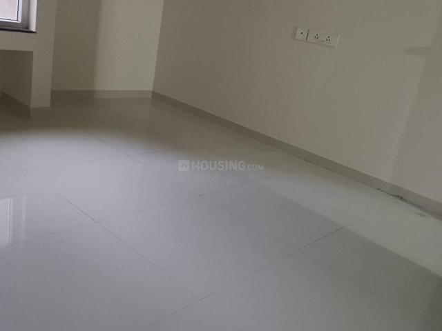 2 BHK Apartment in Kharadi for rent Pune. The reference number is 18978226