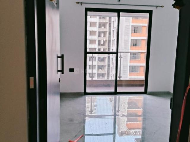 2 BHK Apartment in Kharadi for rent Pune. The reference number is 19949630