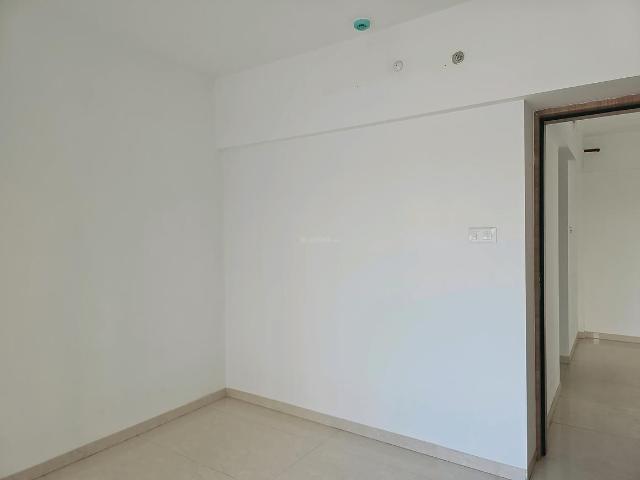 2 BHK Apartment in Kharadi for rent Pune. The reference number is 20025606