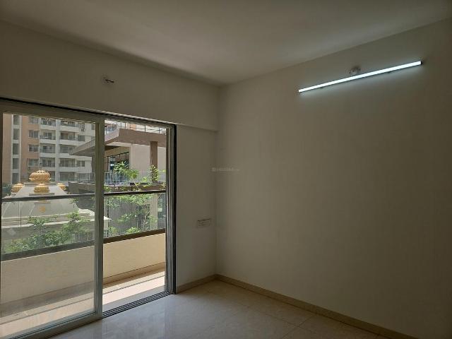 2 BHK Apartment in Kharadi for rent Pune. The reference number is 20025863