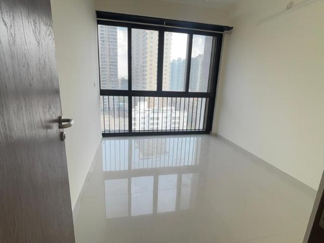2 BHK Apartment in Kharadi for rent Pune. The reference number is 20284825