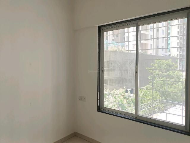 2 BHK Apartment in Kharadi for rent Pune. The reference number is 20309707