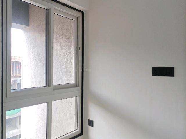 2 BHK Apartment in Kharadi for rent Pune. The reference number is 20518451