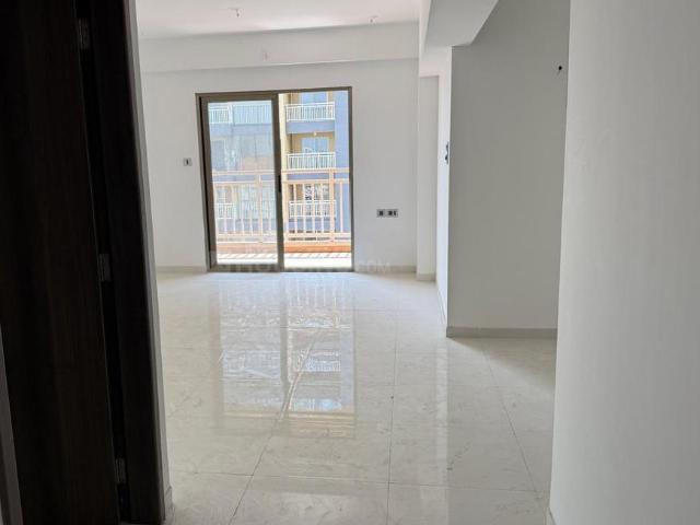 2 BHK Apartment in Upper Kharadi for rent Pune. The reference number is 20618490