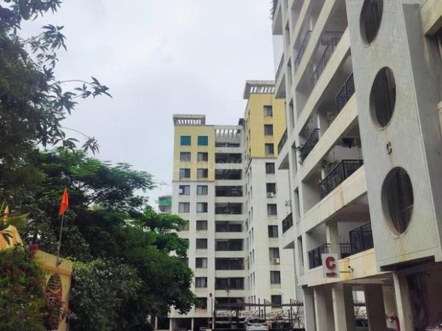 2 BHK Apartment in Kharadi for rent Pune. The reference number is 20706119