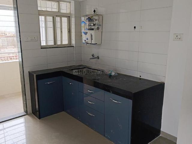 2 BHK Apartment in Kharadi for rent Pune. The reference number is 20735385