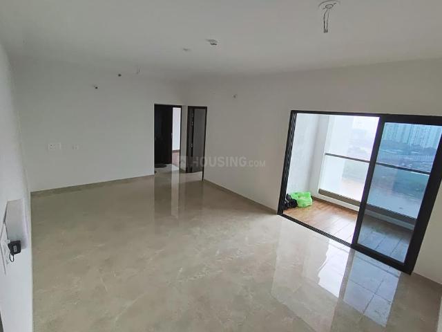 2 BHK Apartment in Kharadi for rent Pune. The reference number is 20750618