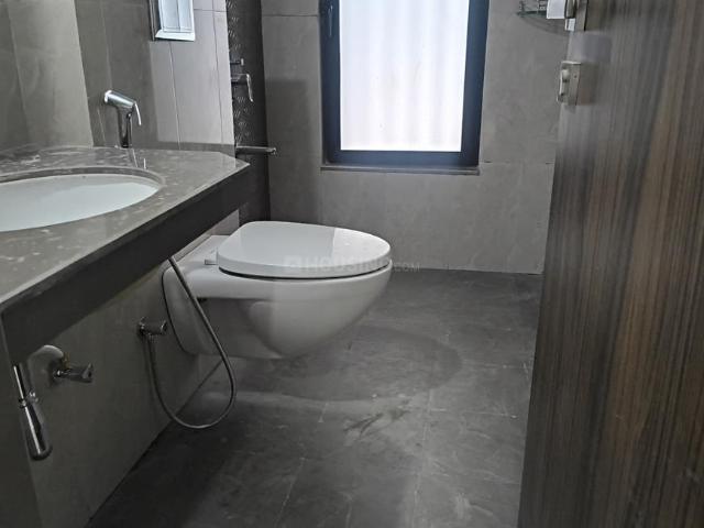 2 BHK Apartment in Kharadi for rent Pune. The reference number is 20782670