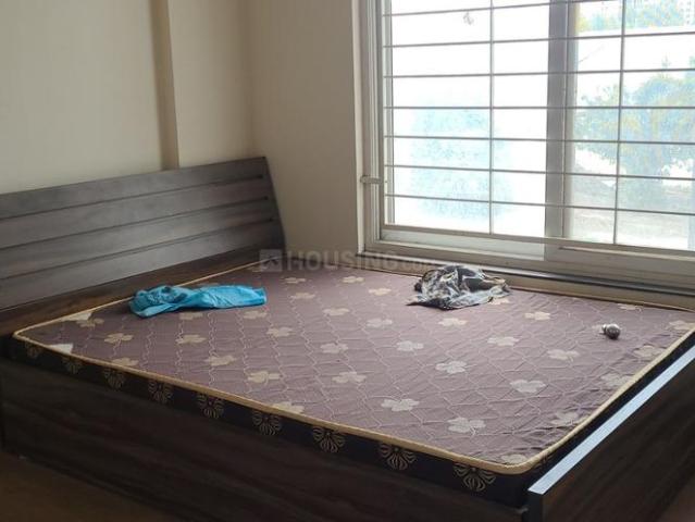 2 BHK Apartment in Kharadi for rent Pune. The reference number is 20917833