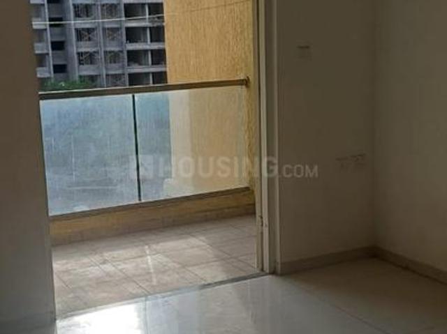 2 BHK Apartment in Kharadi for rent Pune. The reference number is 20989556