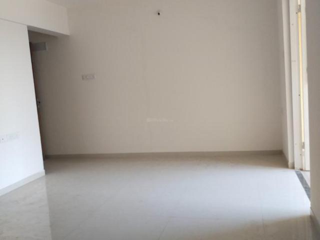 2 BHK Apartment in Kharadi for resale Pune. The reference number is 11013877