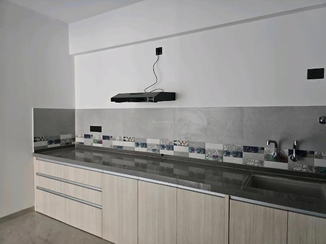 2 BHK Apartment in Kharadi for resale Pune. The reference number is 18285453
