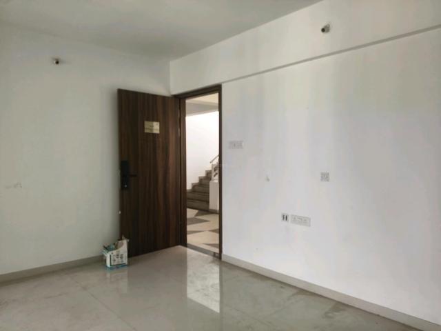 2 BHK Apartment in Kharadi for resale Pune. The reference number is 19474592