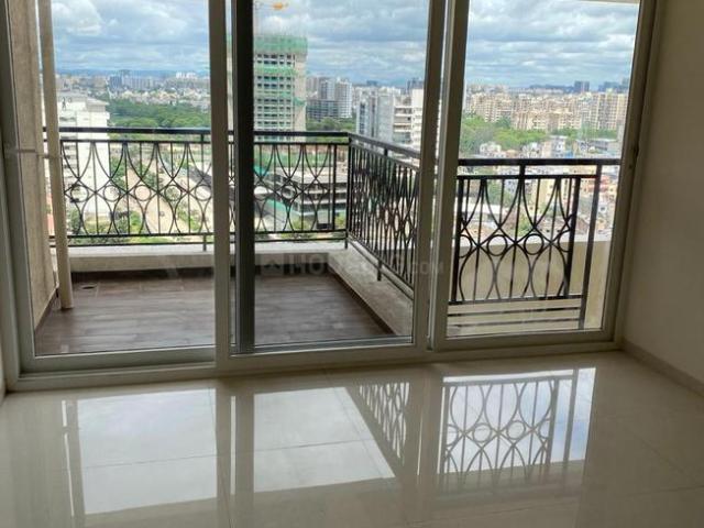 2 BHK Apartment in Kharadi for resale Pune. The reference number is 19653299