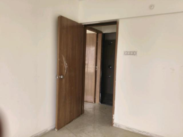 2 BHK Apartment in Kharadi for resale Pune. The reference number is 19729028