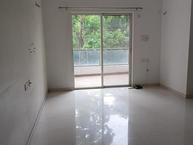 2 BHK Apartment in Kharadi for resale Pune. The reference number is 19795706
