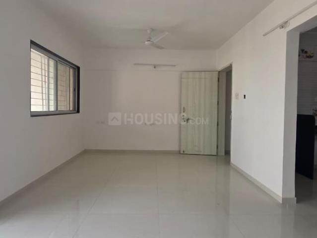 2 BHK Apartment in Kharadi for resale Pune. The reference number is 19888195