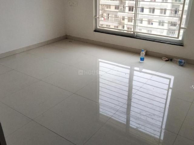2 BHK Apartment in Kharadi for resale Pune. The reference number is 19020575