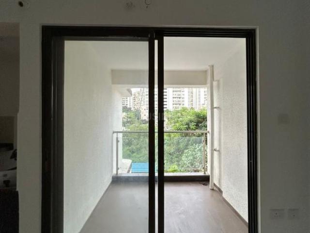 2 BHK Apartment in Kharadi for resale Pune. The reference number is 19183174