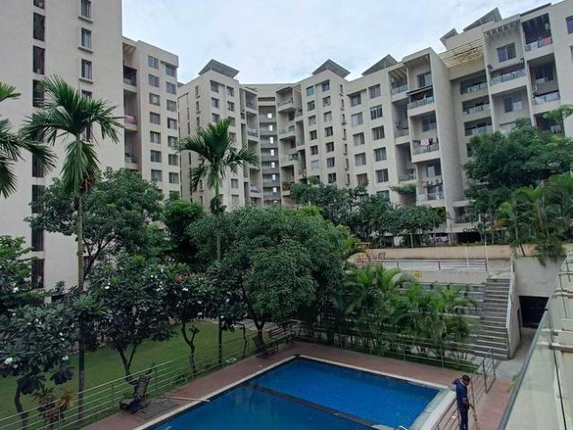 2 BHK Apartment in Kharadi for resale Pune. The reference number is 19289381