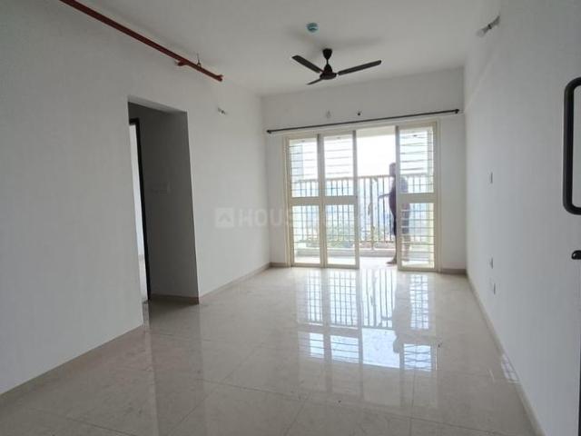2 BHK Apartment in Kharadi for resale Pune. The reference number is 20110127